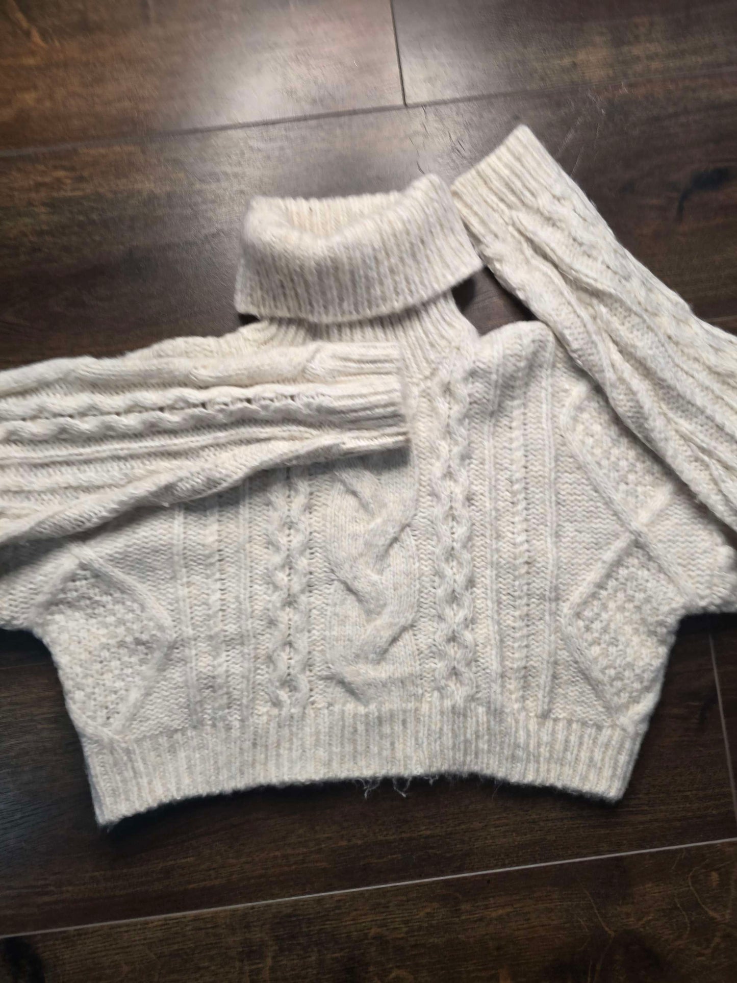 Sincerely Jules crop top sweater blouse size S image 1
