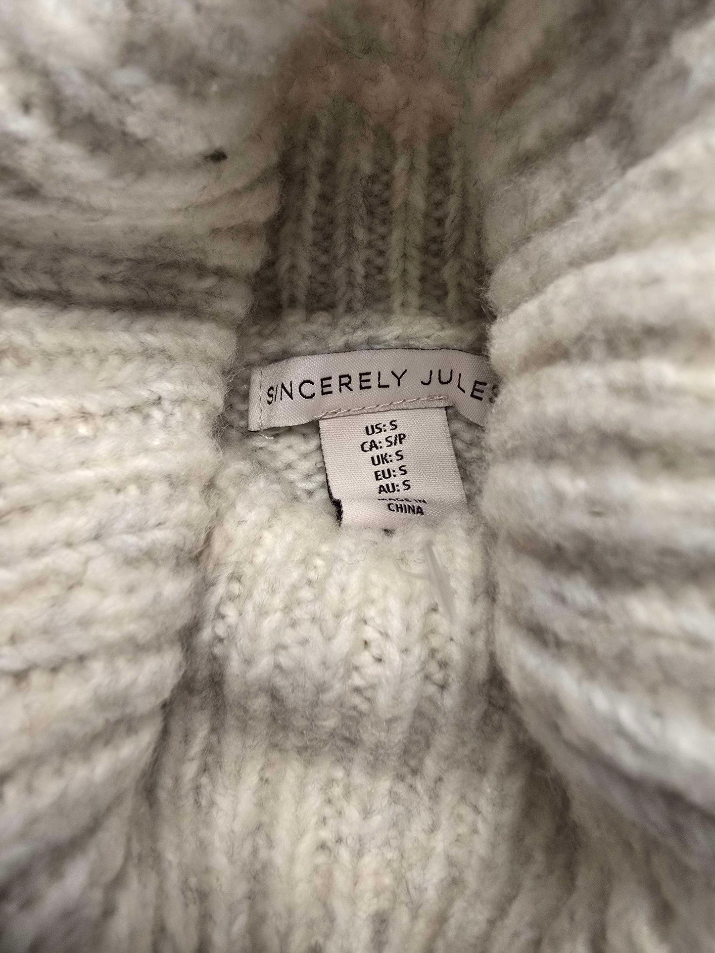 Sincerely Jules crop top sweater blouse size S image 4