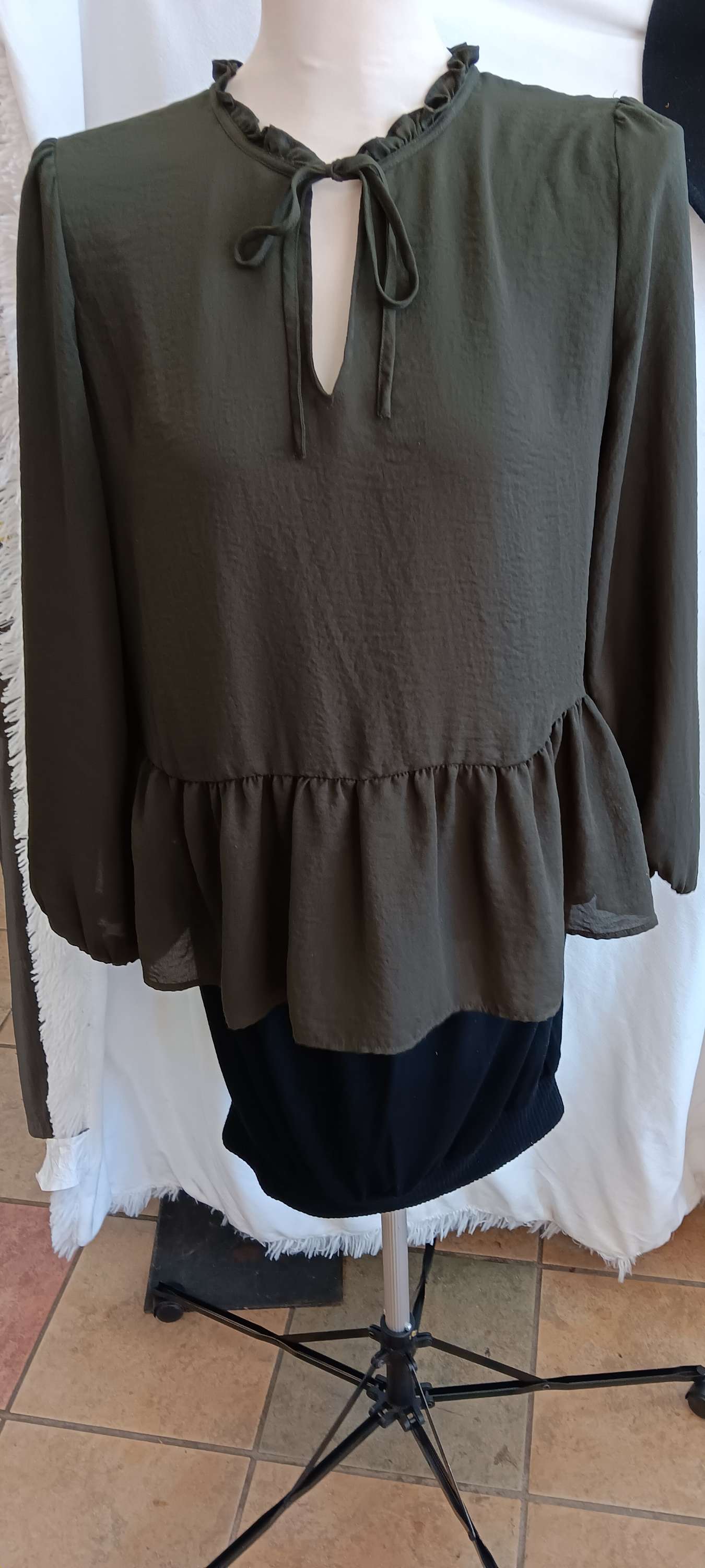 Loft blouse image 2