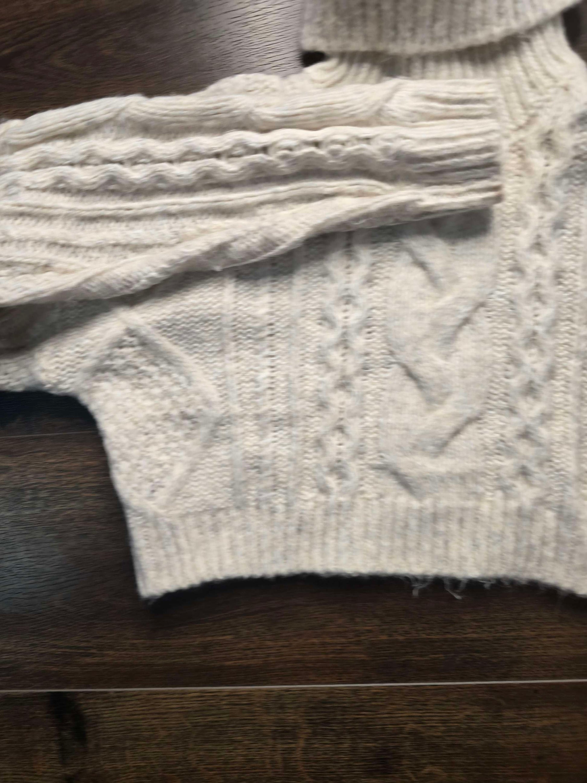 Sincerely Jules crop top sweater blouse size S image 2