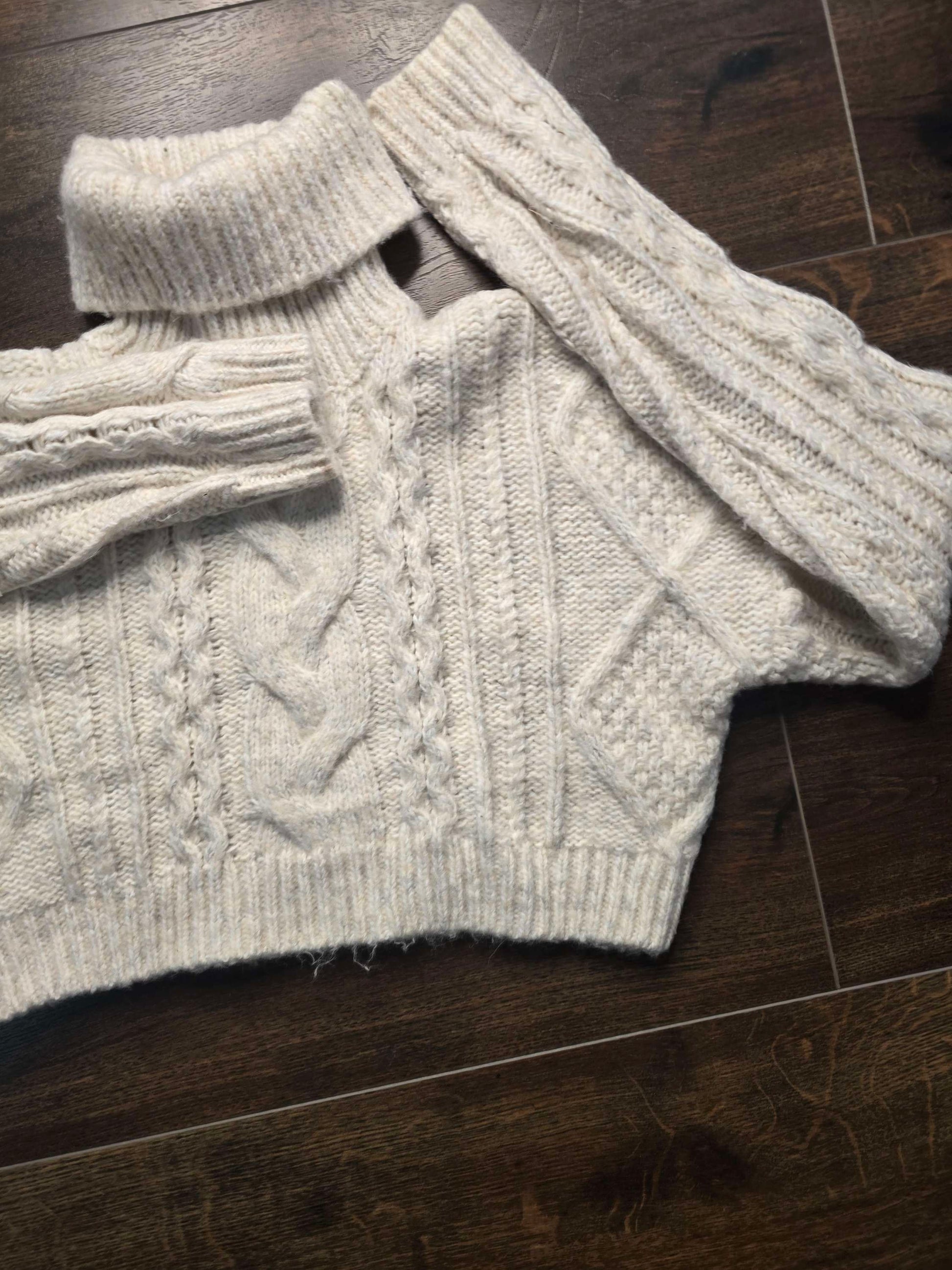 Sincerely Jules crop top sweater blouse size S image 3