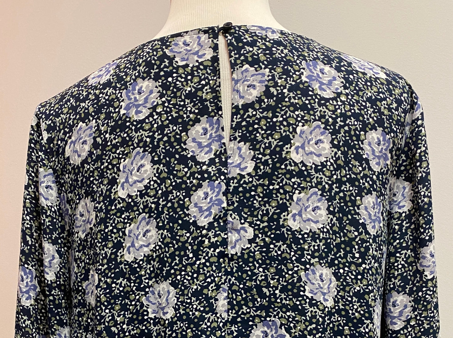 Loft Floral Print Blouse (M) image 8