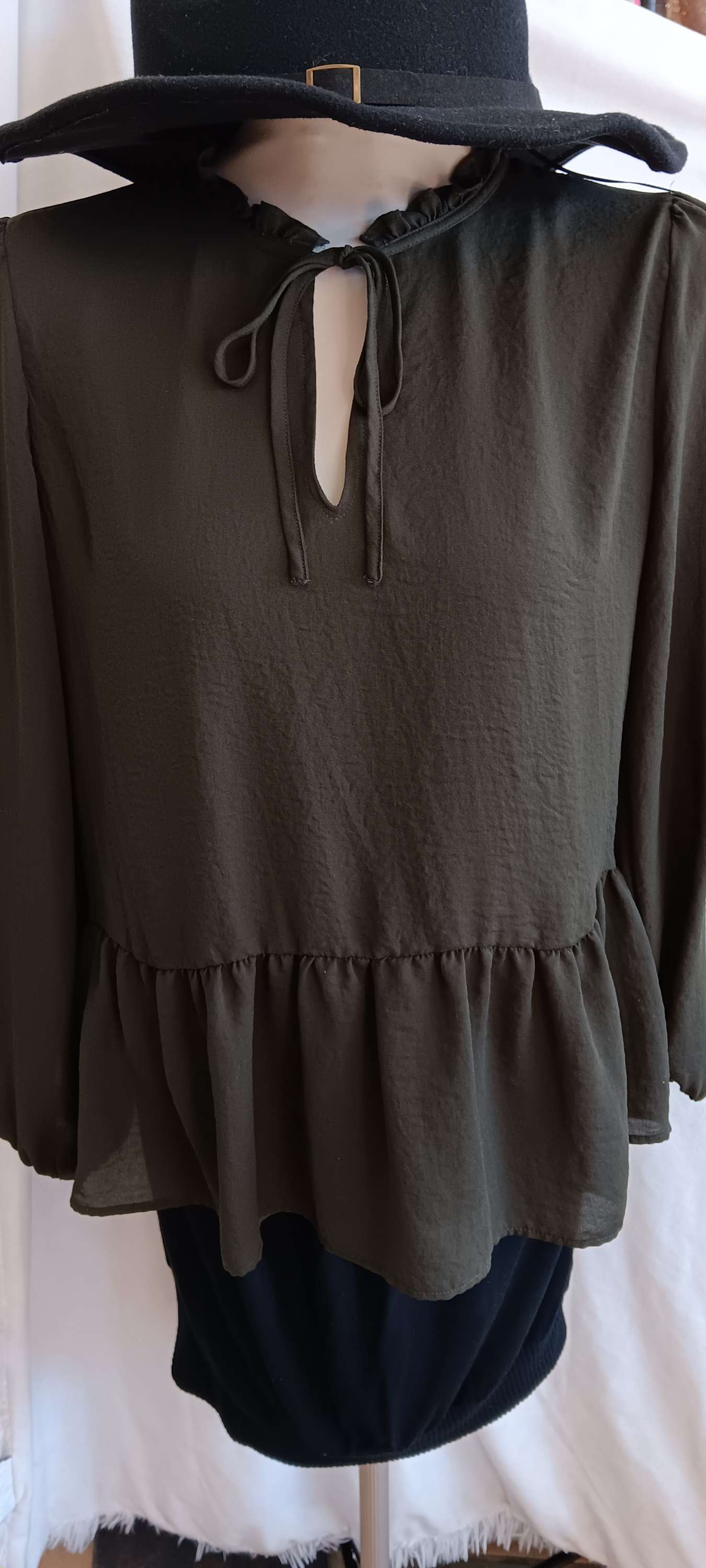 Loft blouse image 5