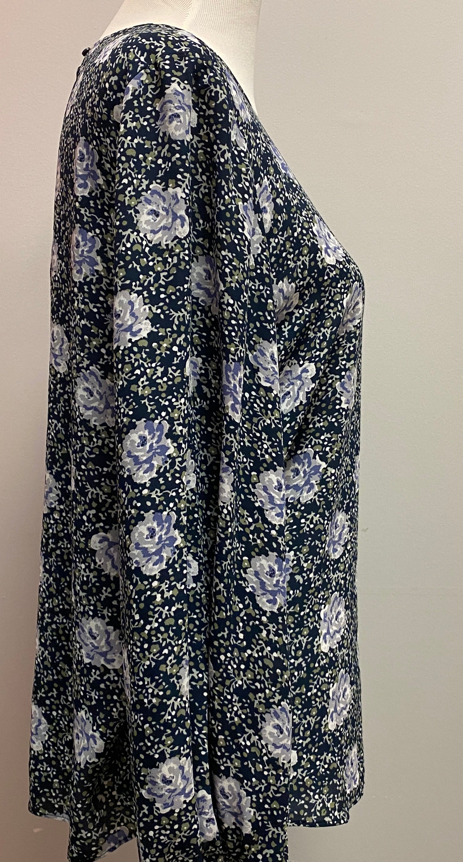 Loft Floral Print Blouse (M) image 4