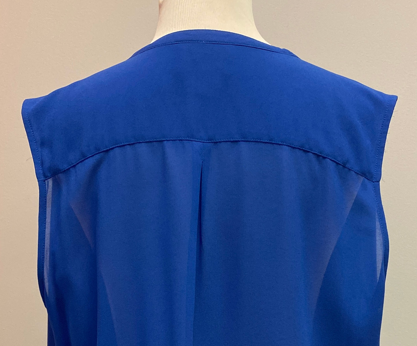 The magic of Stevie & Linsday Blue Blouse (XL) image 9